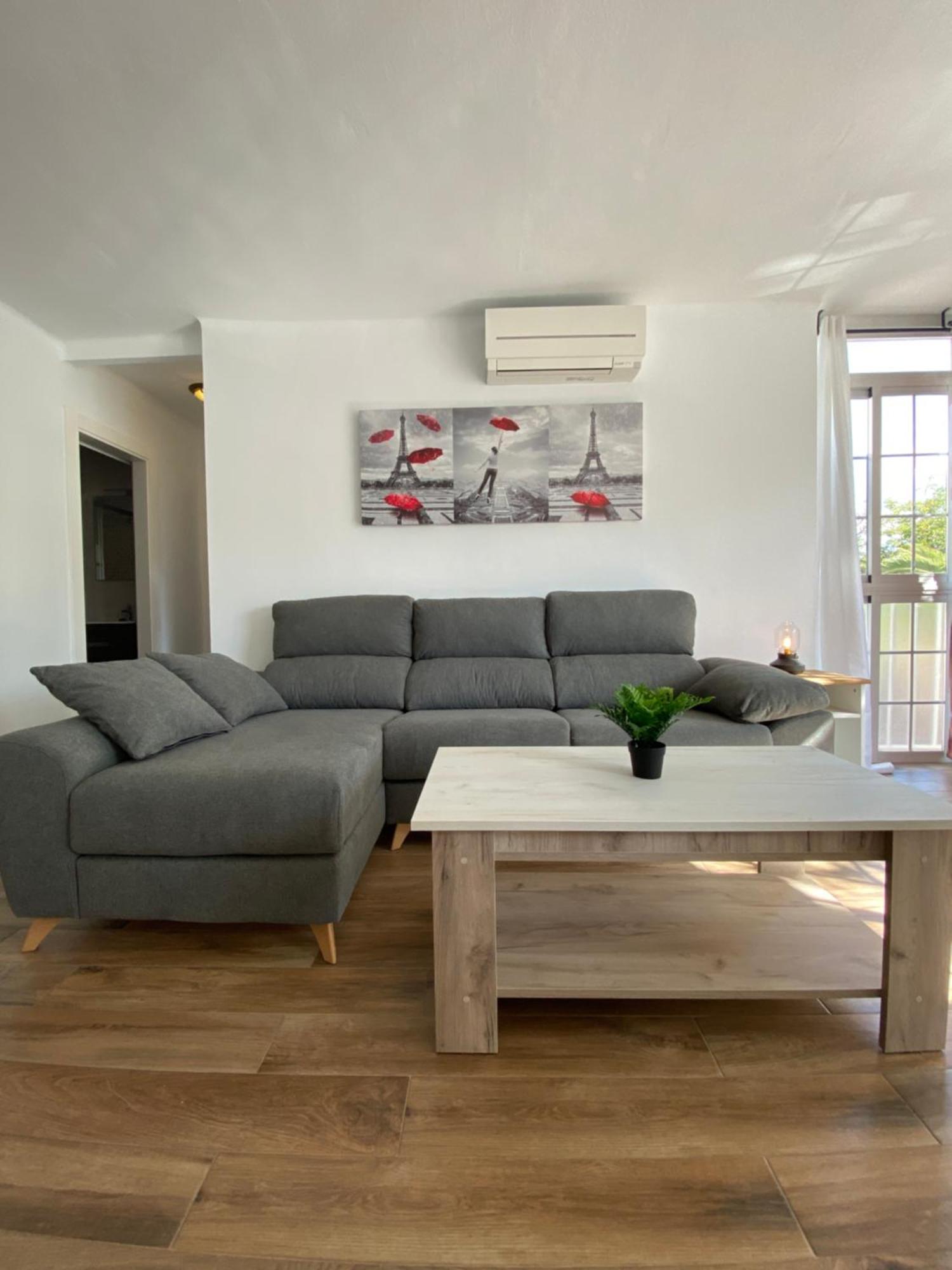 Shr042 Centrico Apartamento De Tres Habitaciones Nerja Esterno foto